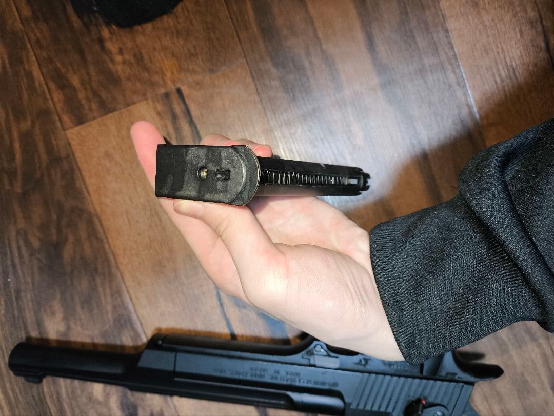 東京マルイ デザートイーグル.50AE 10インチインナーバレル交換済み