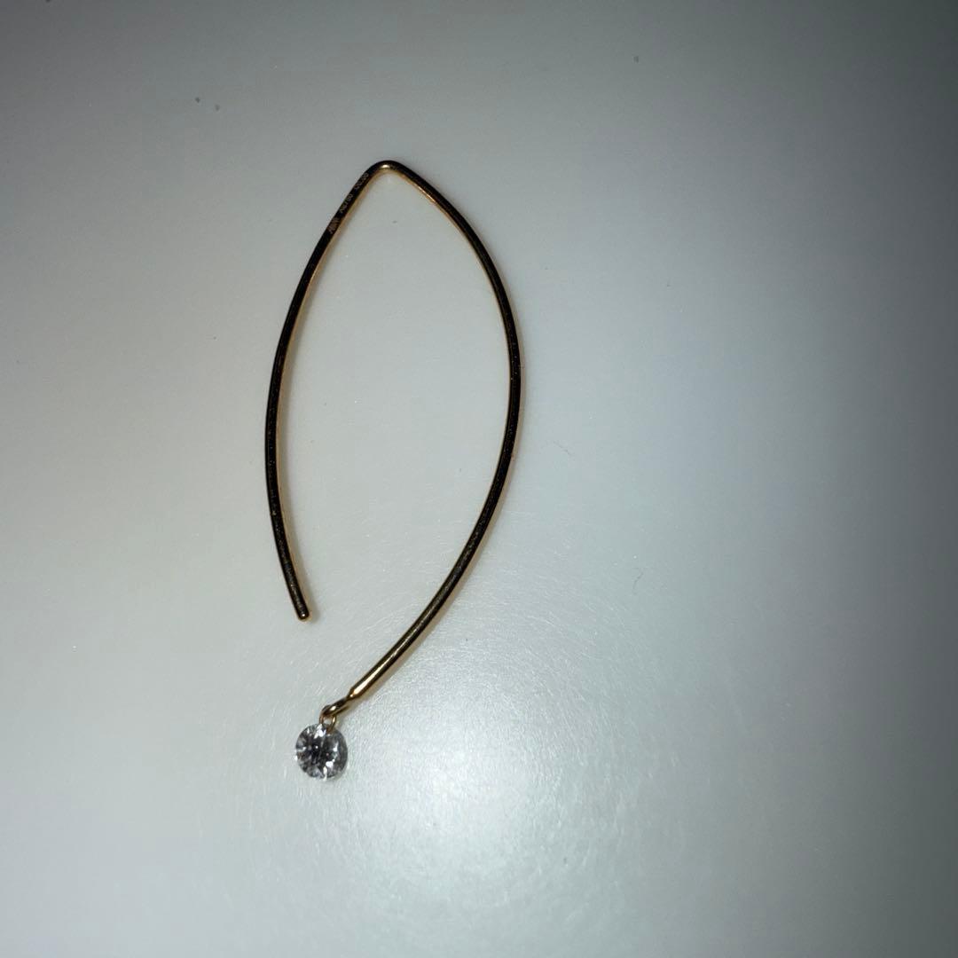 AHKAH ベアリーフ ピアス ( 片耳 ) 箱付き - メルカリ