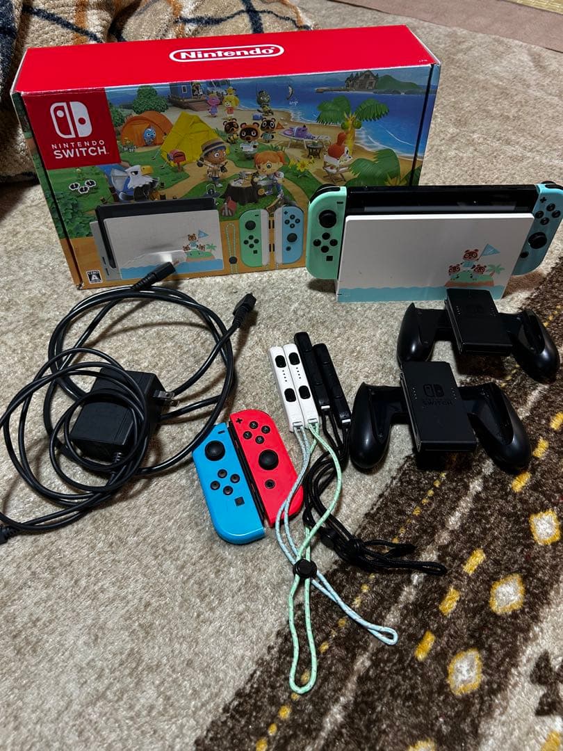 Nintendo Switch 本体　あつまれどうぶつの森デザイン Amazon.co.jp: 【整備済み品】 任天堂 Nintendo Switch あつまれ