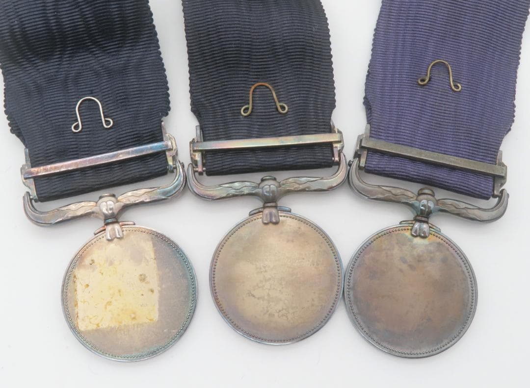 1060、綬 褒章 記章 勲章 メダル まとめ3点 - メルカリ