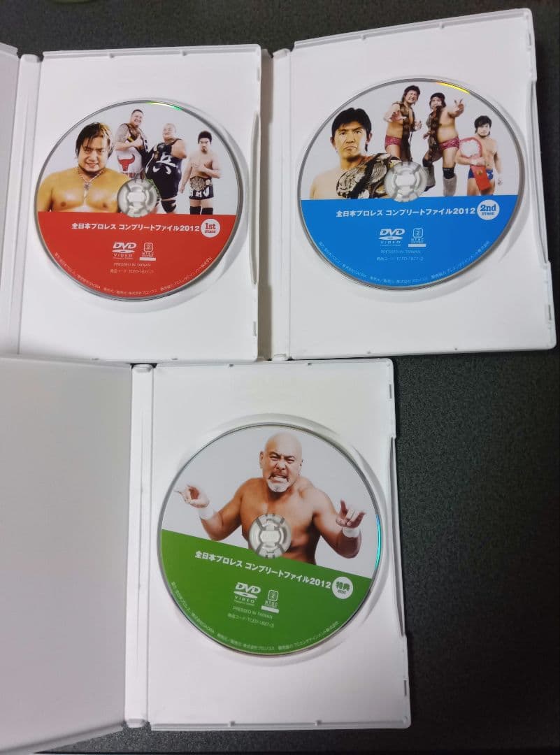 全日本プロレス コンプリートファイル 2012 - メルカリ