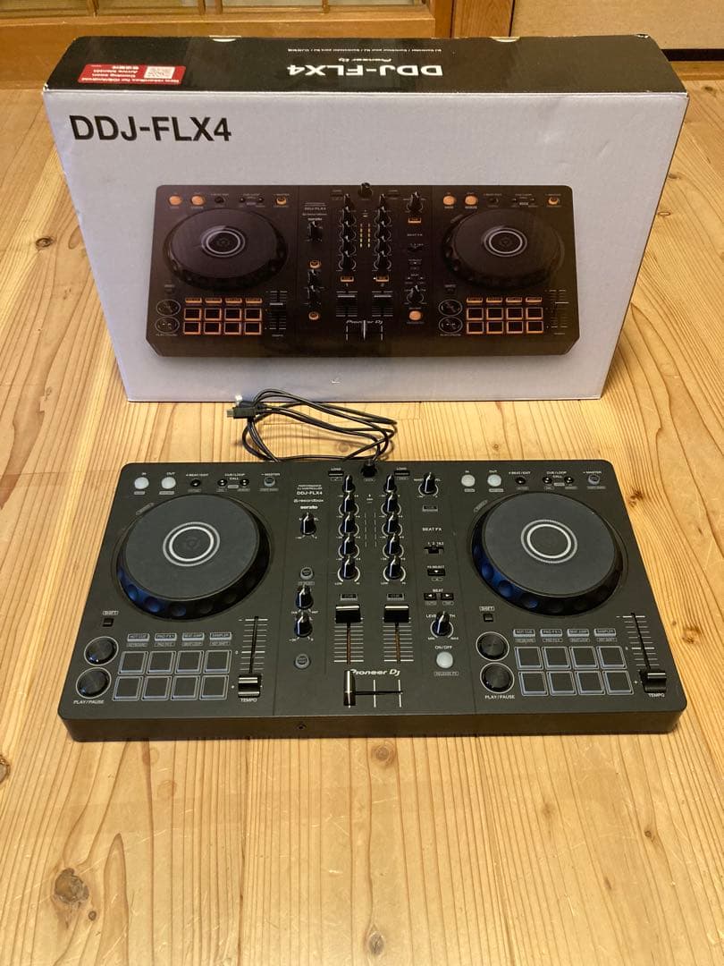 【美品】Pioneer DDJ-FLX4 rekordbox/Serato対応 Pioneer DJ DDJ-FLX4 2-Channel DJ Controller for Rekordbox and