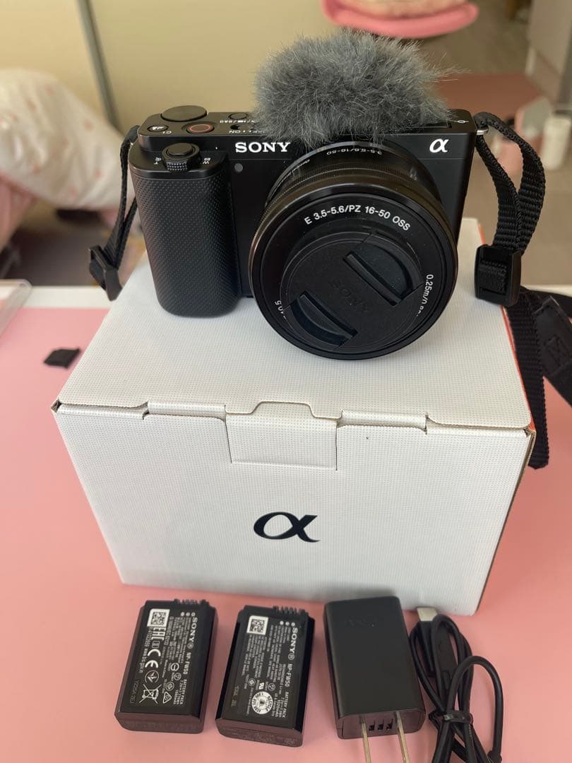 デジタルカメラ SONY ZV-E10 VLOGCAM ZV-E10 | デジタル一眼カメラα（アルファ） | ソニー