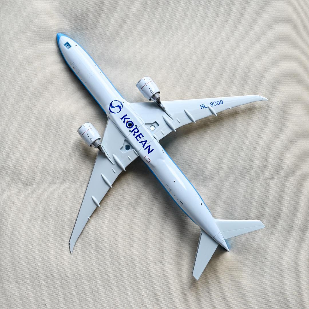☆猫好きマー君様☆大韓航空 B777-300ER 新塗装 ギア着脱可