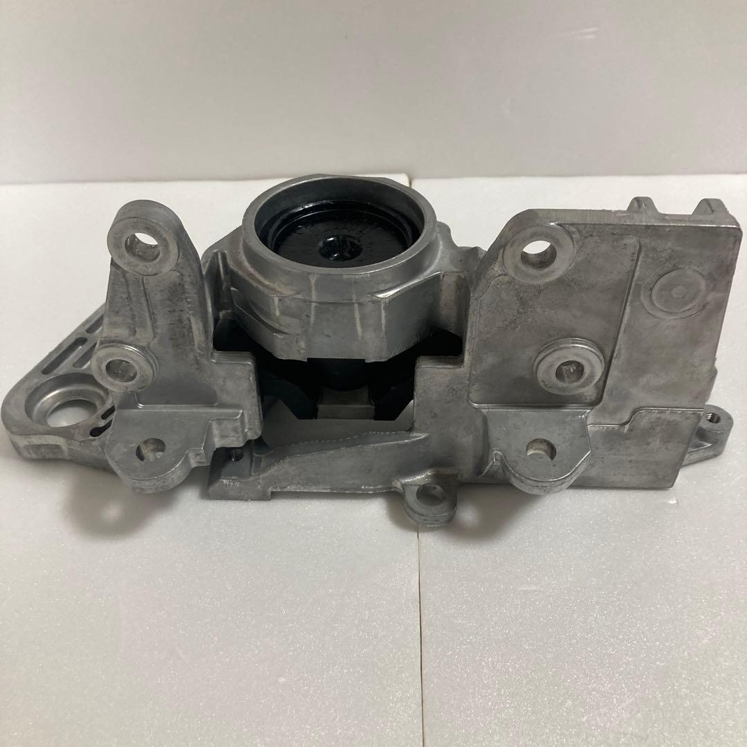 日産純正部品c25 セレナ左インシュレーターエンジンマウントLH - メルカリ