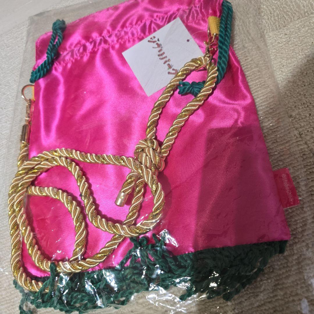 ジブリパーク 限定 魔女の谷 新商品 ショルダーポーチ 荒れ地の魔女