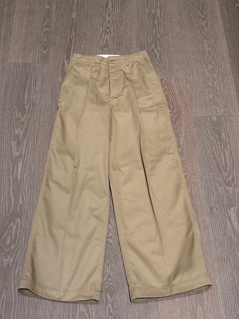 <未使用品>HYKE ベージュ ワイドパンツ サイズ1 HYKE（パンツ ・ ベージュ系）のフリマアイテム一覧