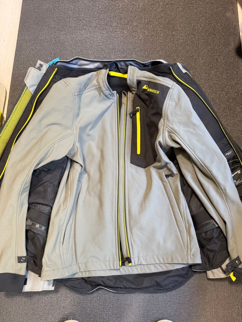 はるかさん専用】ページ TOURATECH GORE-TEX ジャケット - メルカリ