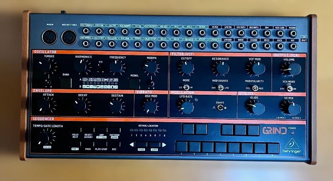 BEHRINGER GRIND セミモジュラーシンセサイザー・DAW・DTR - メルカリ