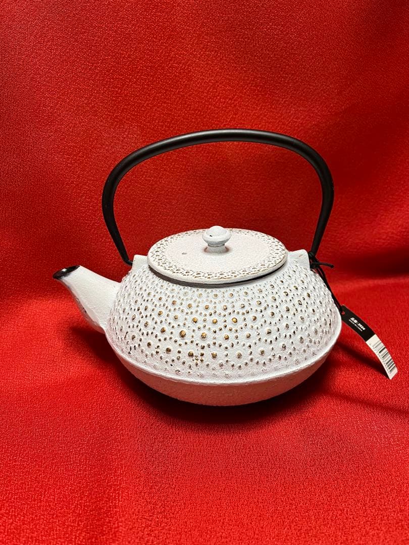 特価】西島秀樹造 伊羅保茶碗【紙箱】の通販｜beswd.com