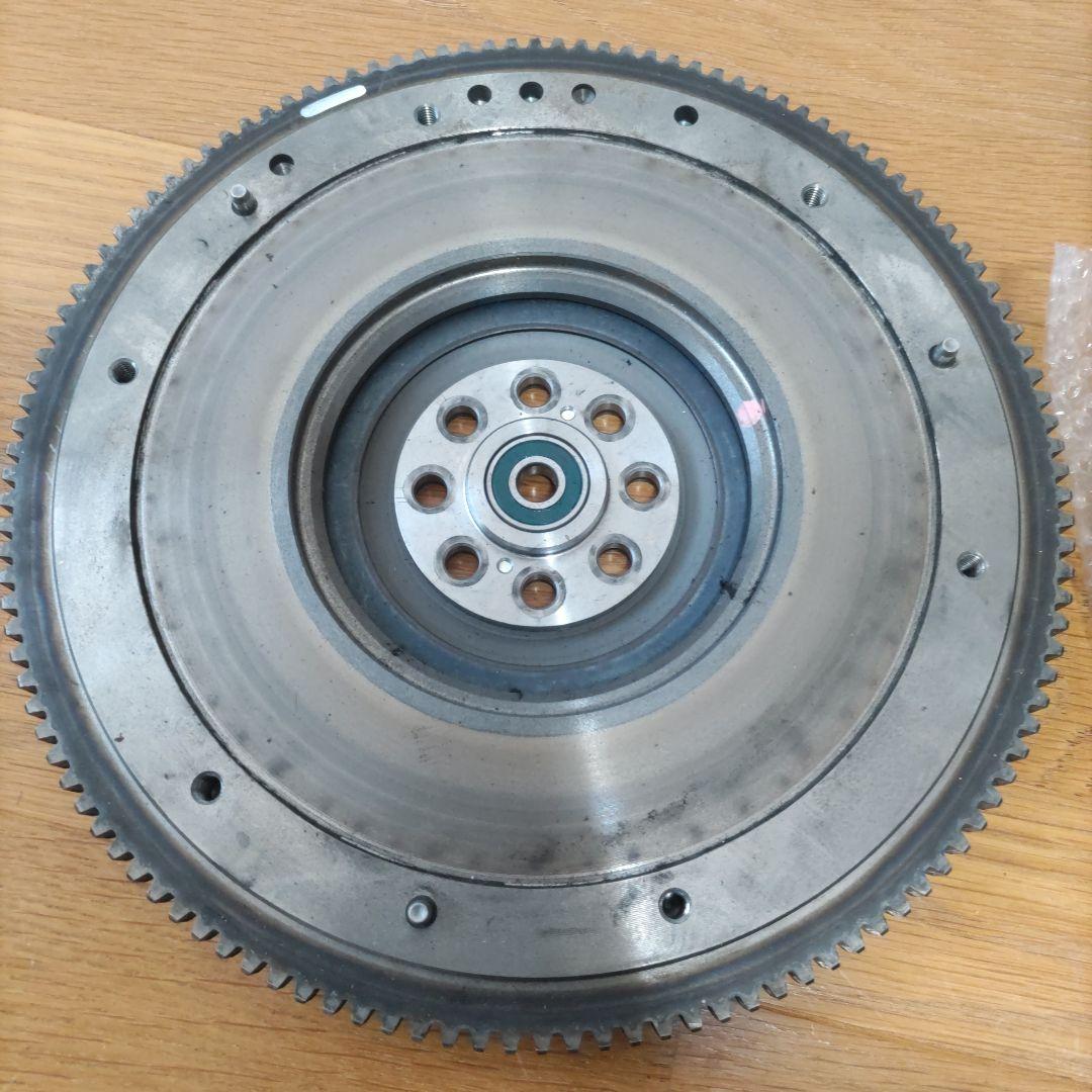 ムー様専用】GR86 純正クラッチ 2000キロ交換 - メルカリ