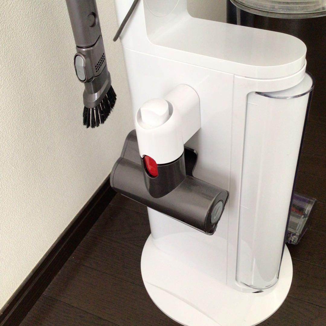 Dyson Cyclone V10 sv12 キャニスター掃除機 ホワイト - メルカリ