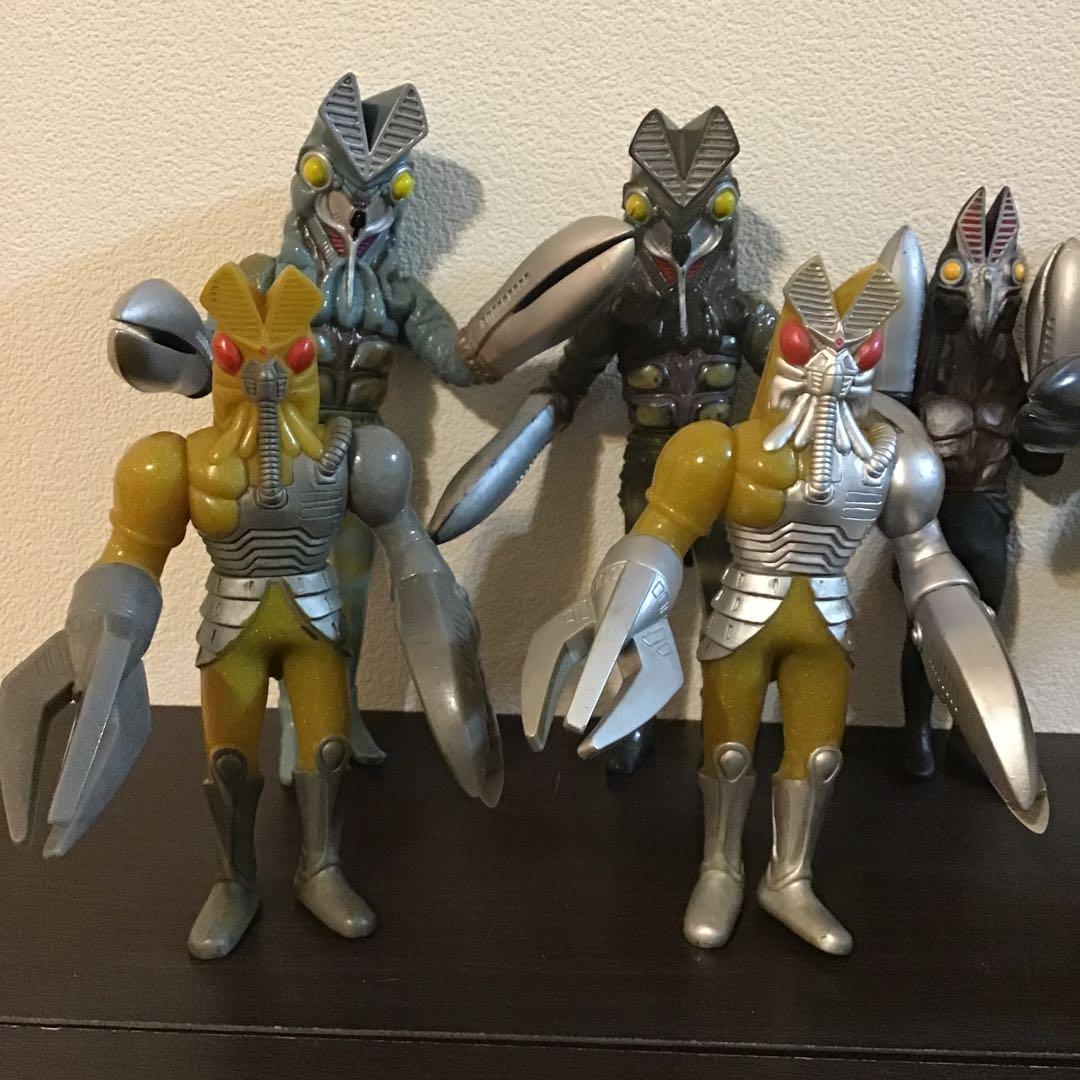 バルタン星人11体セット 分身バージョン パワード・バルタン ジュニア