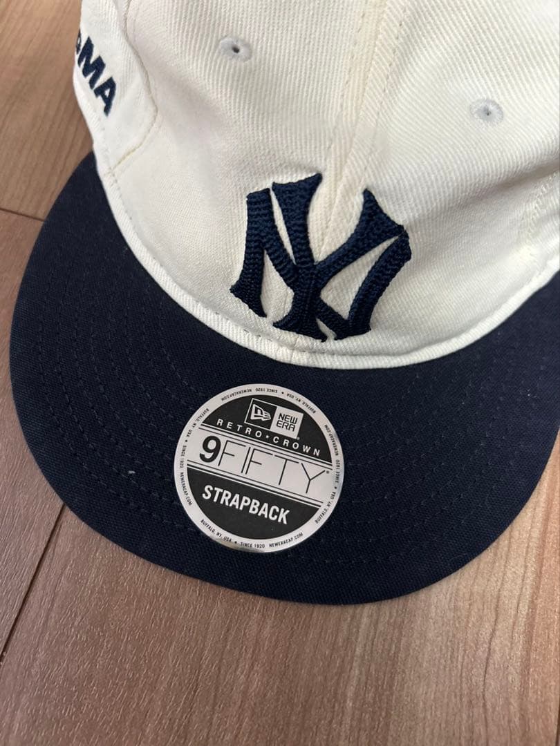 ニューエラ × モマ ニューヨーク ヤンキース レトロ クラウン キャップ