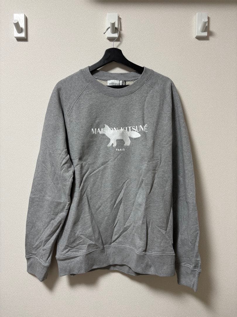 MAISON KITSUNÉ フォックスプリント スウェット 楽天市場】Maison Kitsune メゾンキツネ Surfing Foxes Comfort