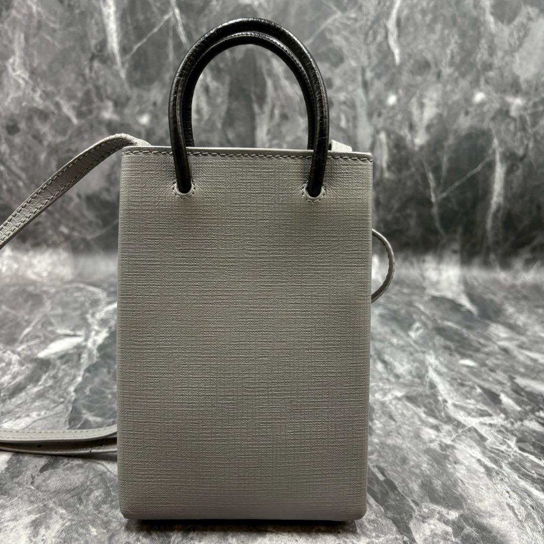 まゆ 様専用✨バレンシアガトートバッグ ショッピング フォン ホルダー