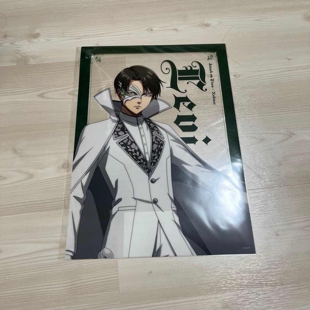 進撃の巨人 リヴァイ兵長 クリアポスター 2枚 怪盗リヴァイ ノビエース