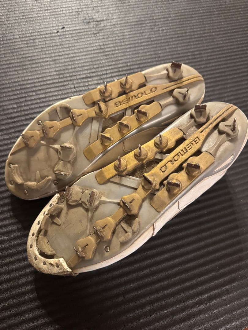 ビモロスパイク　野球スパイク　白　28.5cm