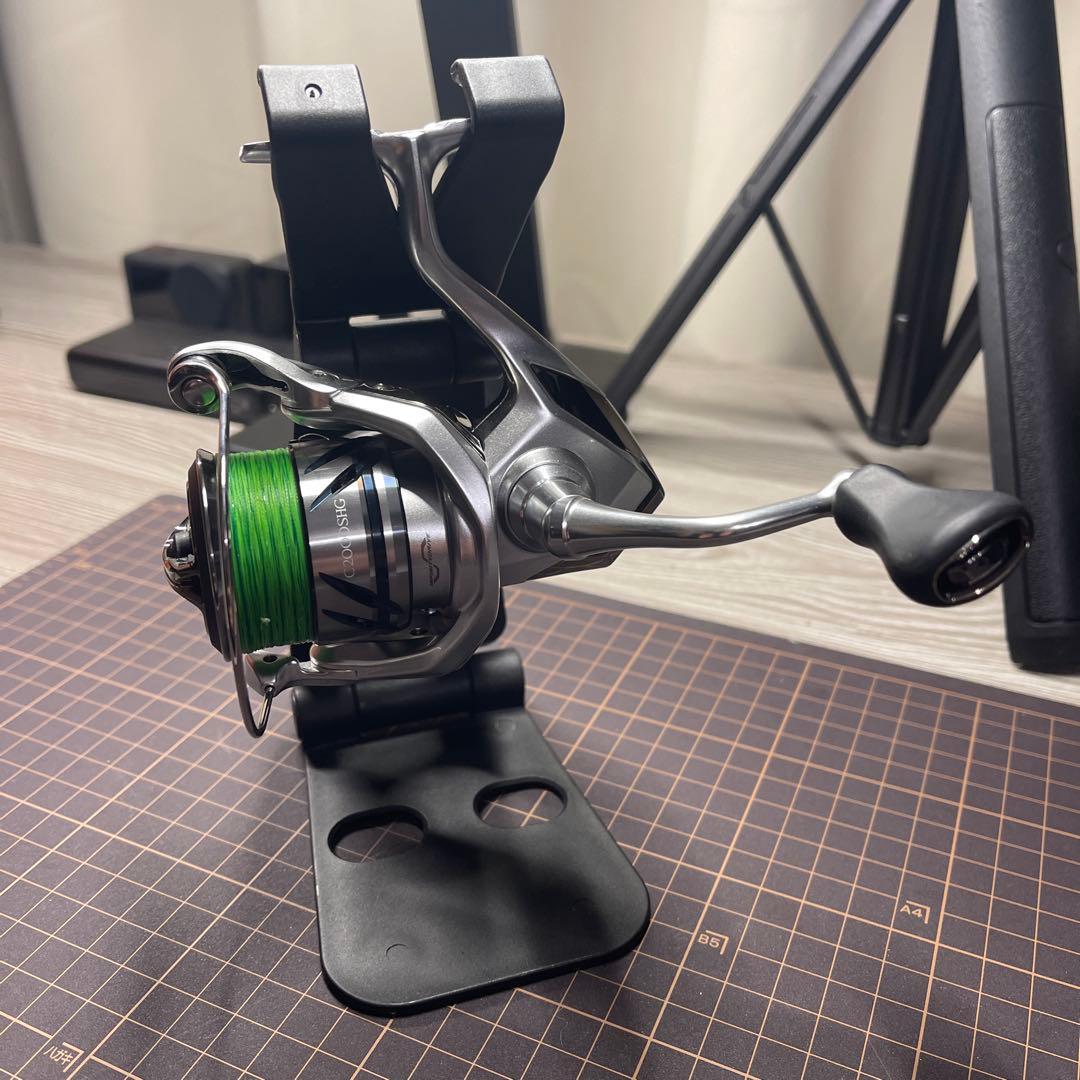 スピニングリール 23ストラディックc2000shg シマノ（SHIMANO） スピニングリール 23 ストラディック C2000SHG