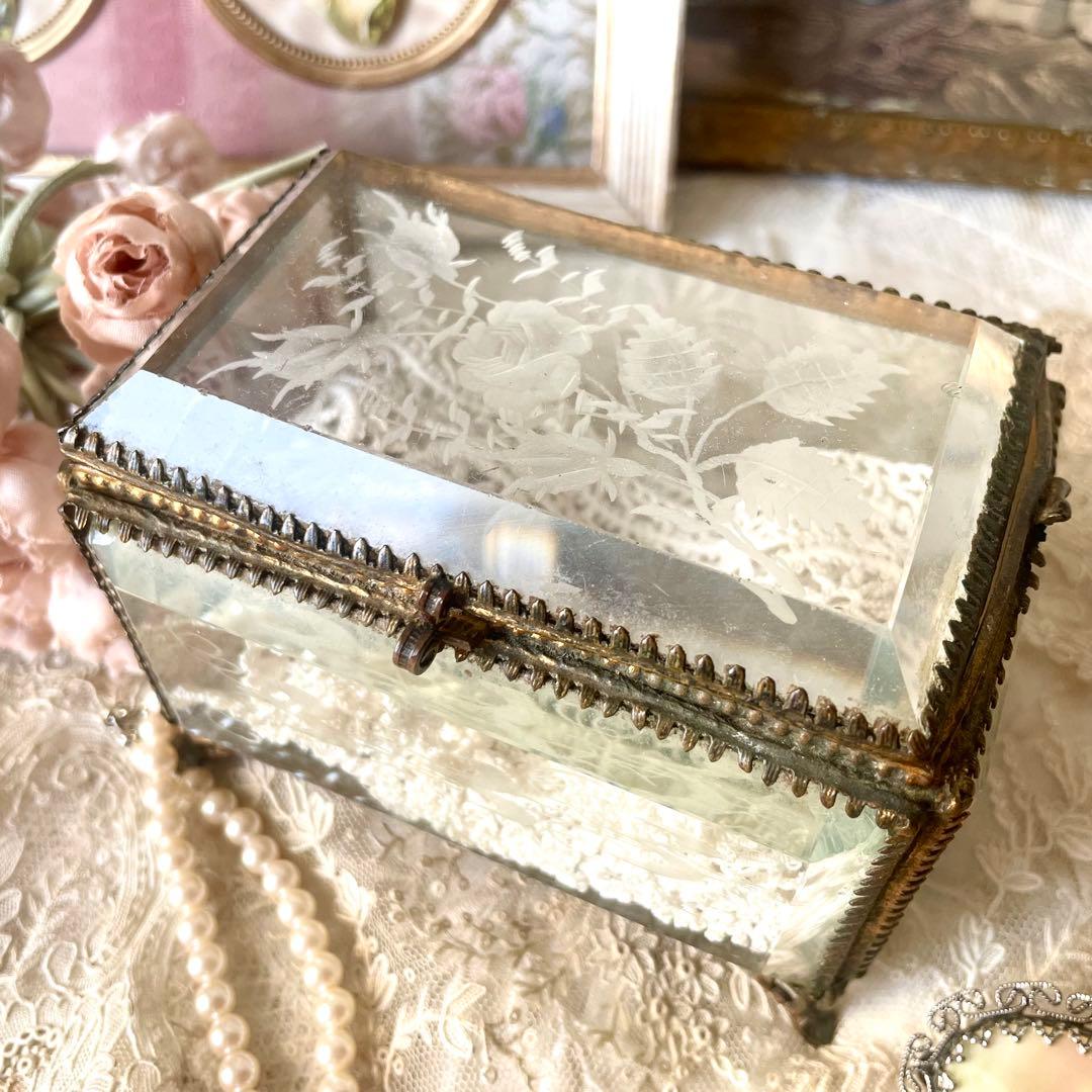 ローズ柄ベベルガラスジュエリーボックス アクセサリーケース フランス