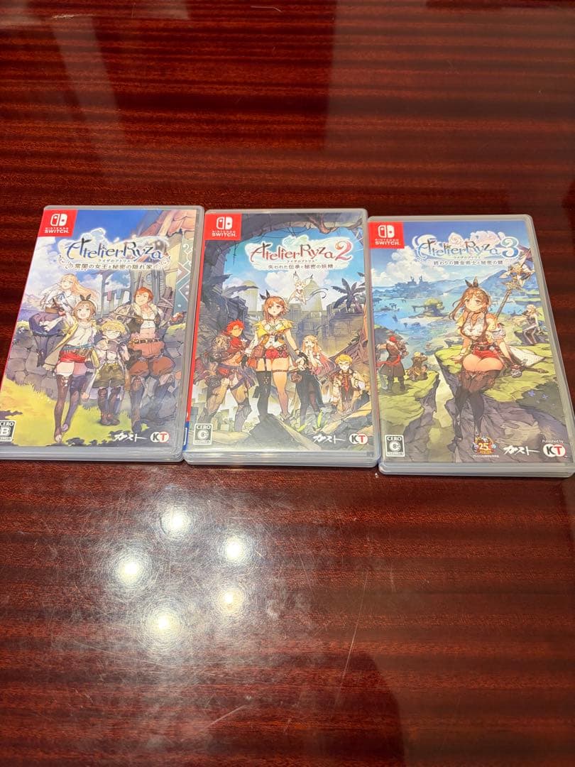ライザのアトリエ1 2 3　switchシリーズ 3本セット Amazon.co.jp: 【Switch】ライザのアトリエ3 ～終わりの錬金術士と