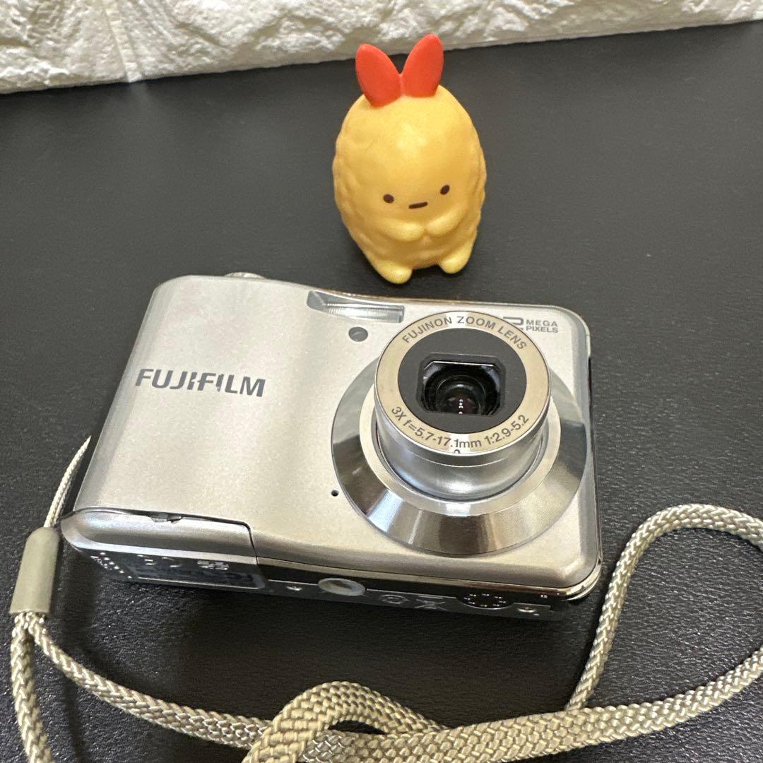 FUJIFILM FINEPIX AV100 動作品 電池式 SDカード付き