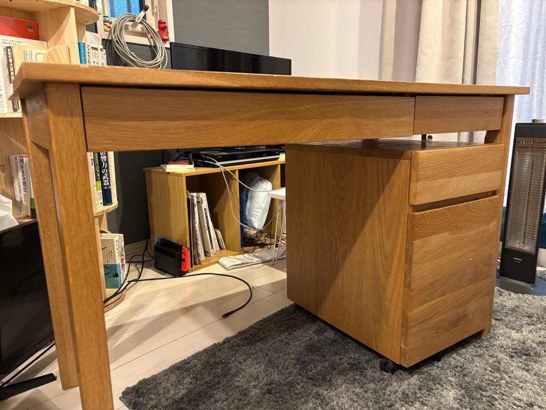 無印良品 オーク材 学習机 デスク & キャビネット 無印良品の学習机「オーク無垢材デスク」を買った理由と徹底レビュー