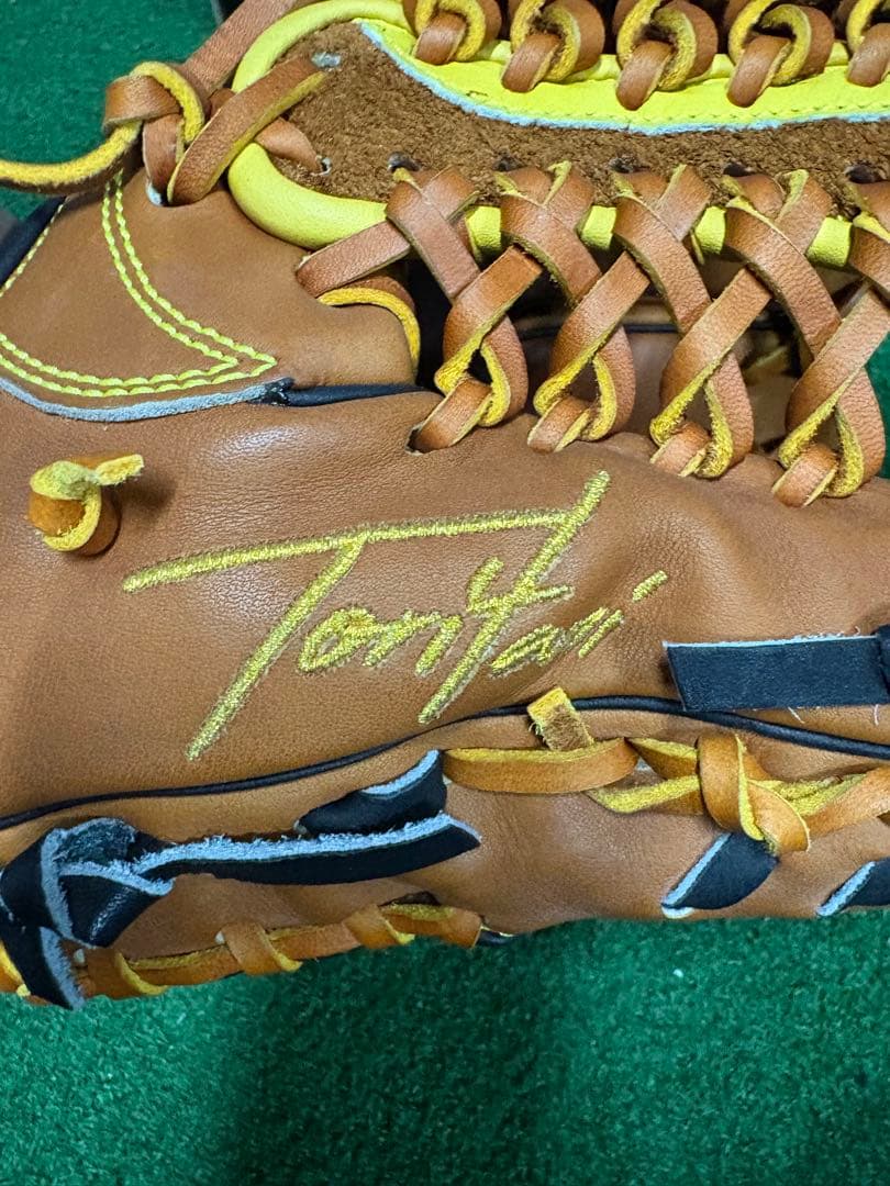 久保田スラッガー 鳥谷敬引退記念グラブ M-00