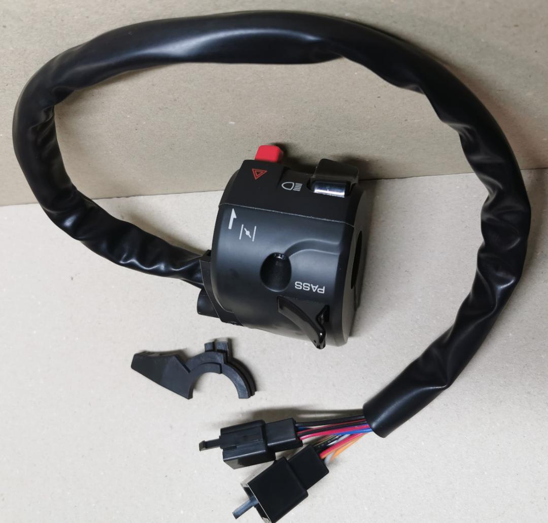 新品*ゼファー400(1993～1995年式)純正左スイッチ(チョークレバー付