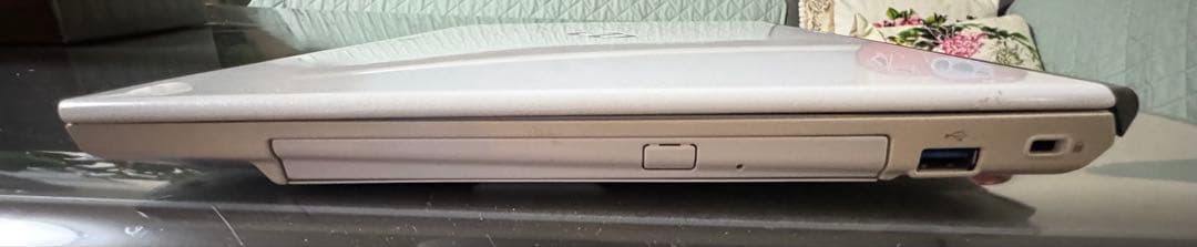 最安出品値下げ不可 FMV s54KW windows11 offce2021 - メルカリ