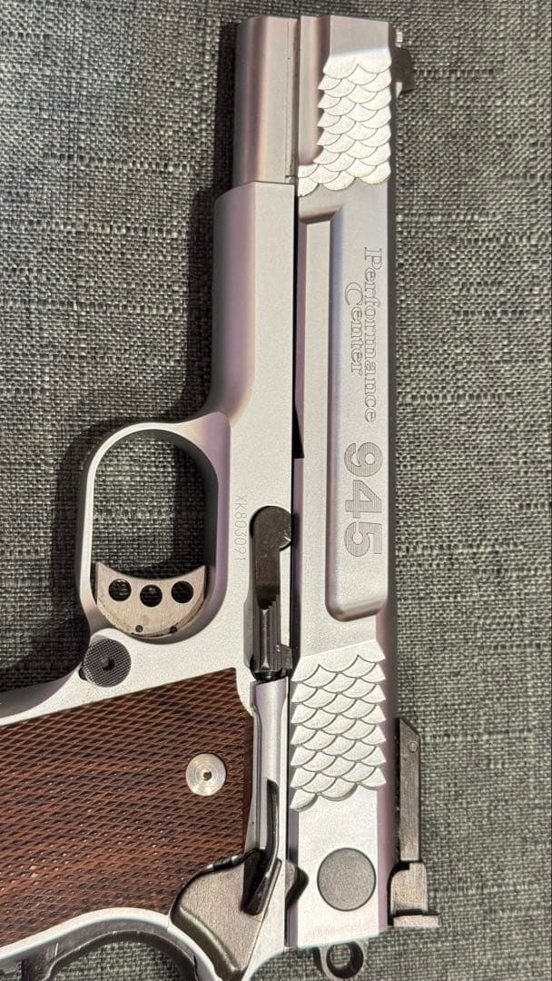 美品 KSC S&W M945 ステンレスシルバーモデル JASG安全基準適合 - メルカリ