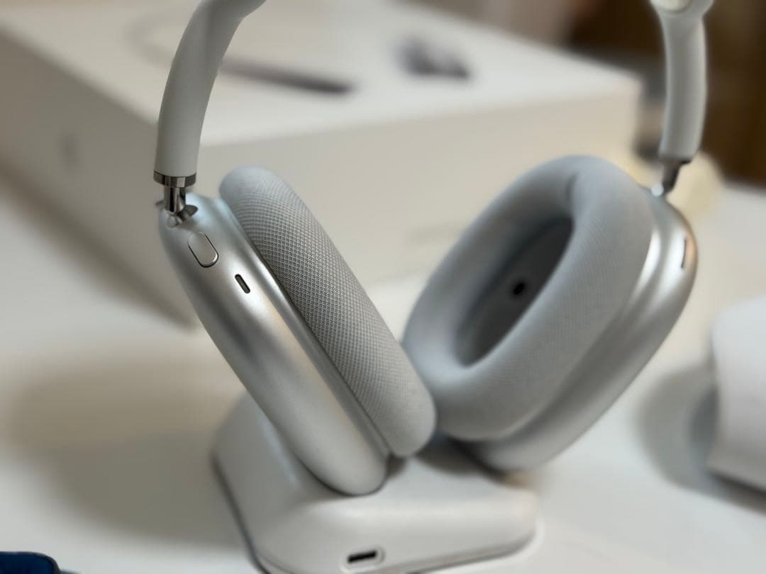 蒼様専用Apple AirPods Max シルバー スタンドセット - メルカリ