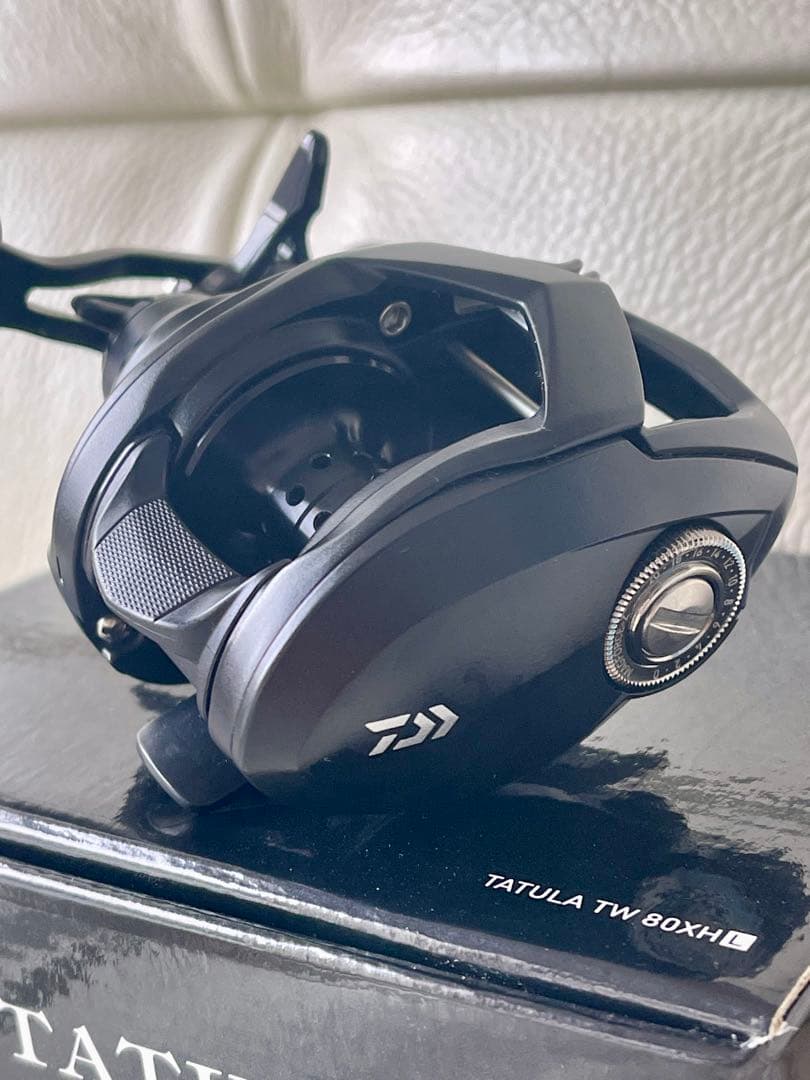 廃盤/新品】 ダイワ 22タトゥーラTW80XHL 漆黒180g軽量ザイオン - メルカリ