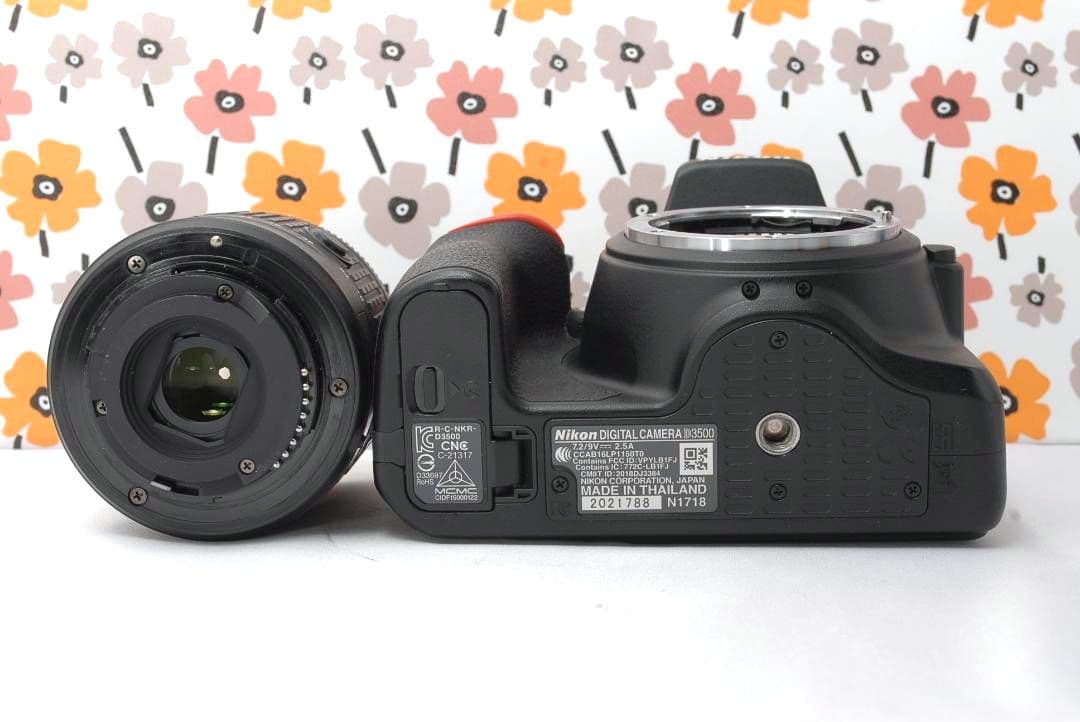 ❤Nikon D3500❤ショット数少なめ！❤Bluetooth搭載❤美品