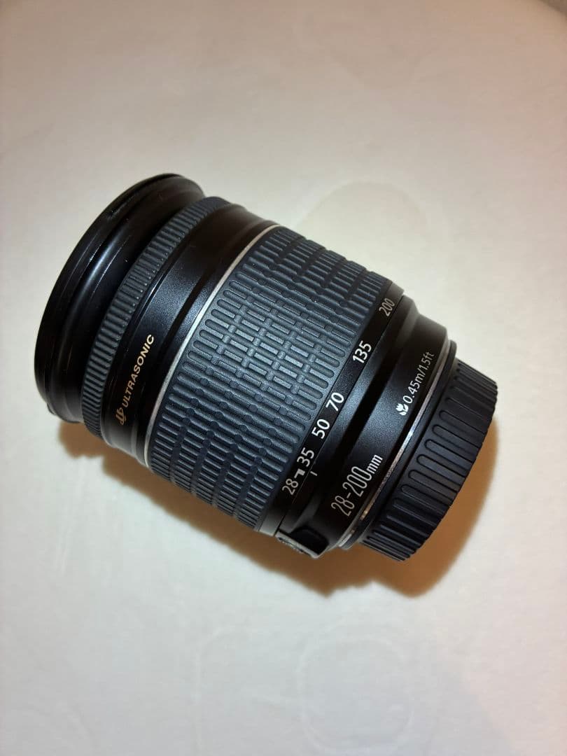 値下げ！Canon EF 28-200mm f/3.5-5.6 ズームレンズ