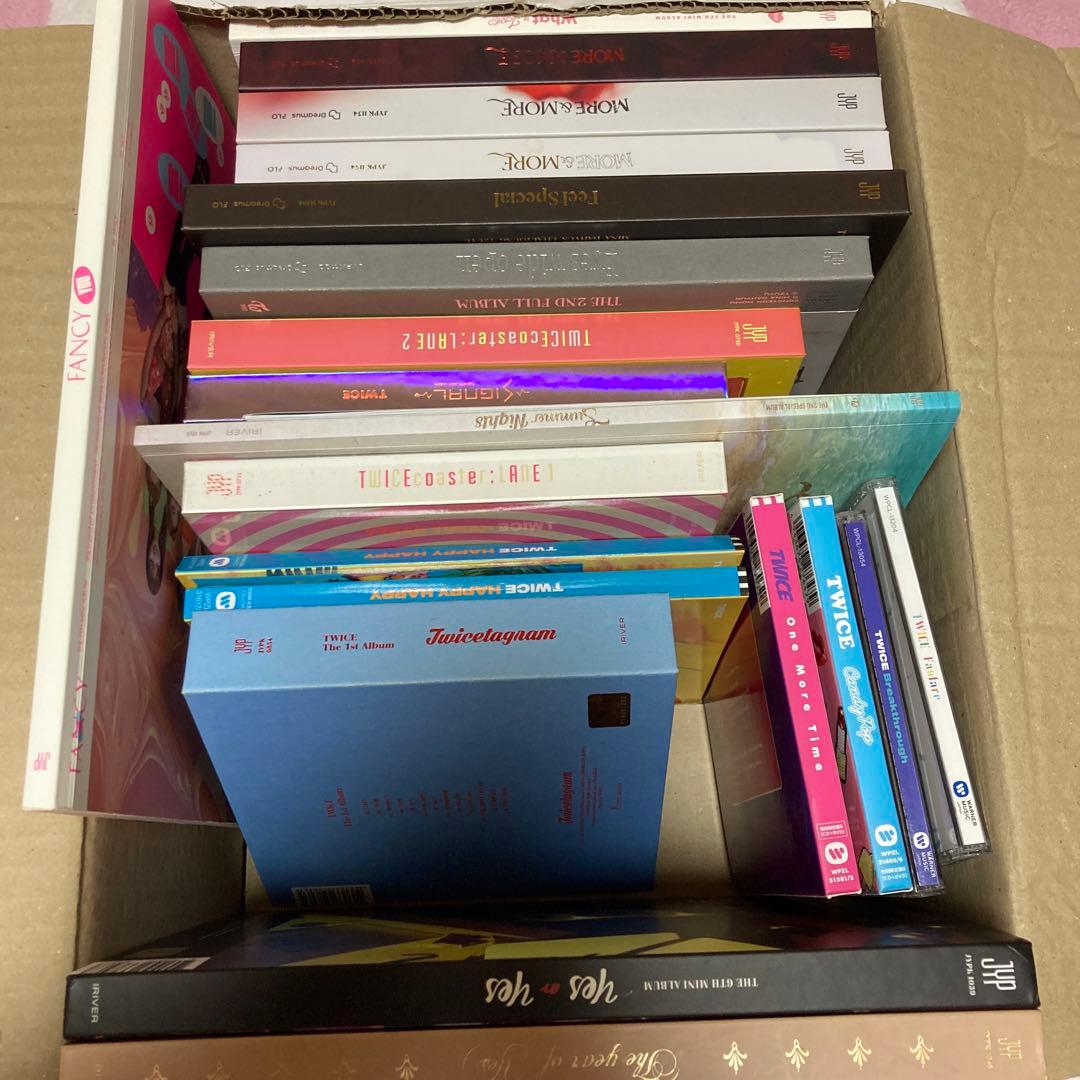 twice まとめ売り TWICE まとめ売り - メルカリ