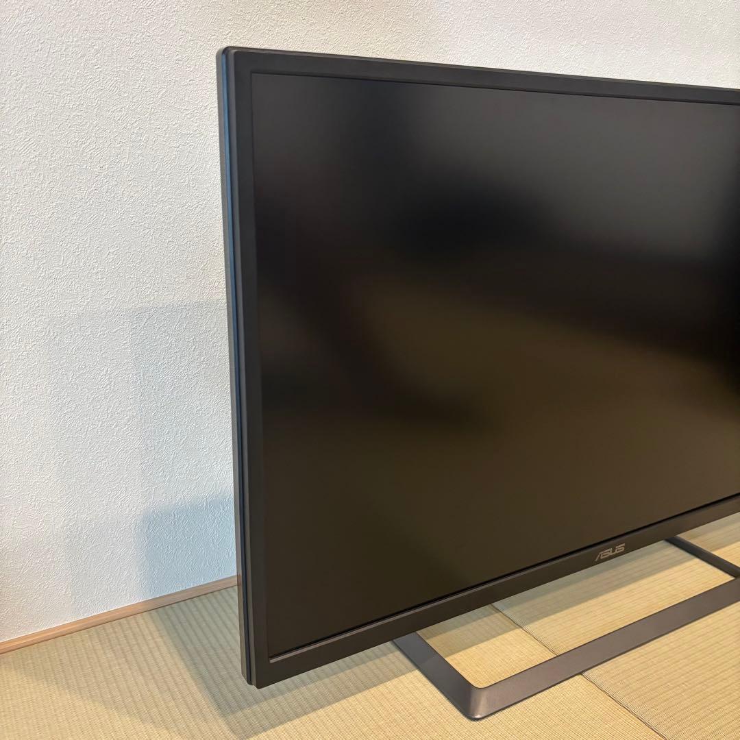 ASUS 4K モニター 31.5inch VA32UQ