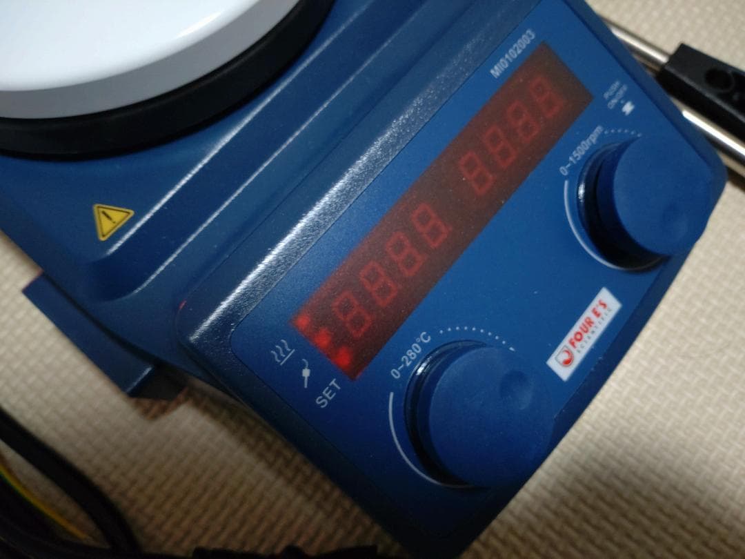 超美品】ケニス ホットマグネットスターラー MI03（センサ・スタンド