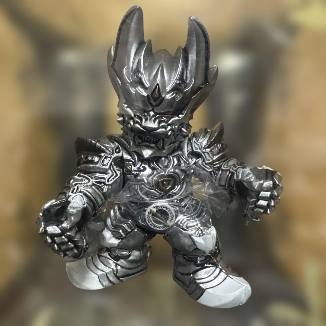 新品未開封品》牙狼デフォルメ魔戒コレクション・銀牙騎士ゼロ（絶狼