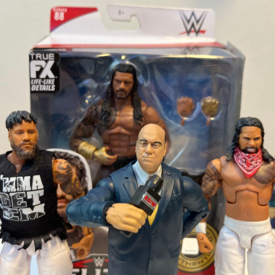 wweフィギュア ローマンレインズ USOs ポールヘイマン - メルカリ