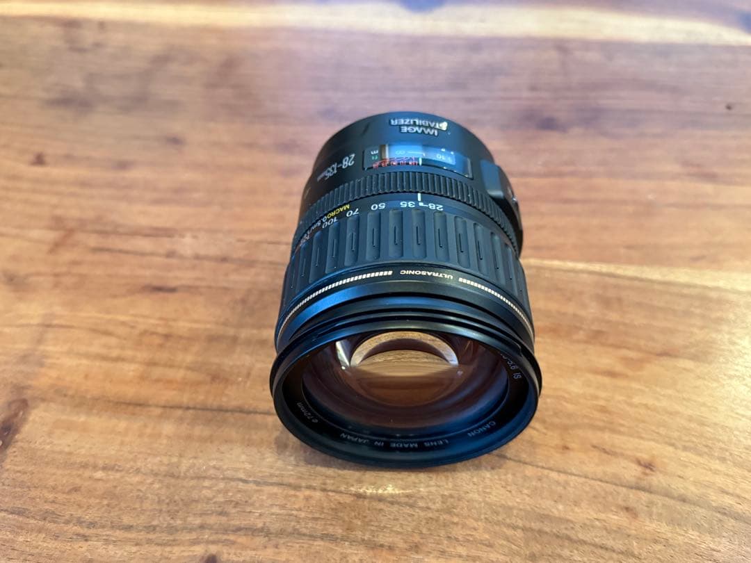 CANON EF 28-135mm F3.5-5.6 IS USM キヤノン