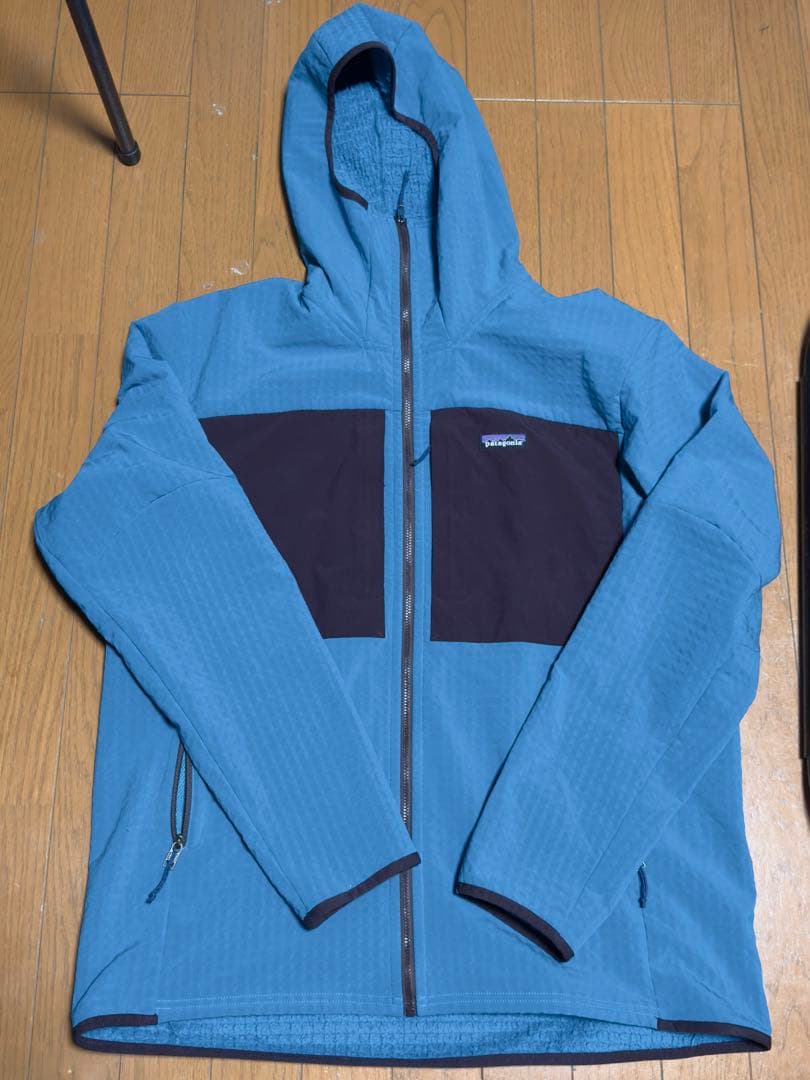 パタゴニア　R2 テックフェイス　フーディ　FA23 メンズXL パタゴニア]メンズ・R2 テックフェイス・フーディ / patagonia