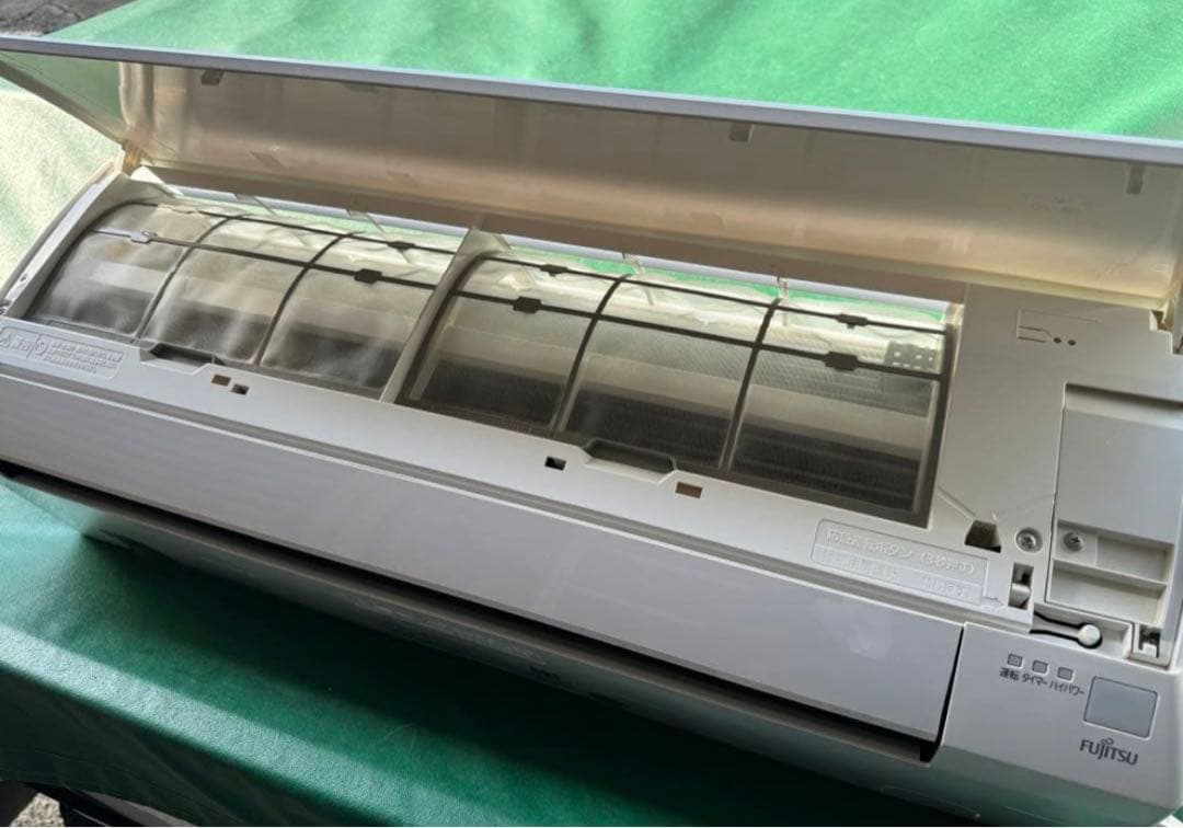室外機も込 6畳用 富士通 エアコン クーラー 2019年製 2.2kw 22