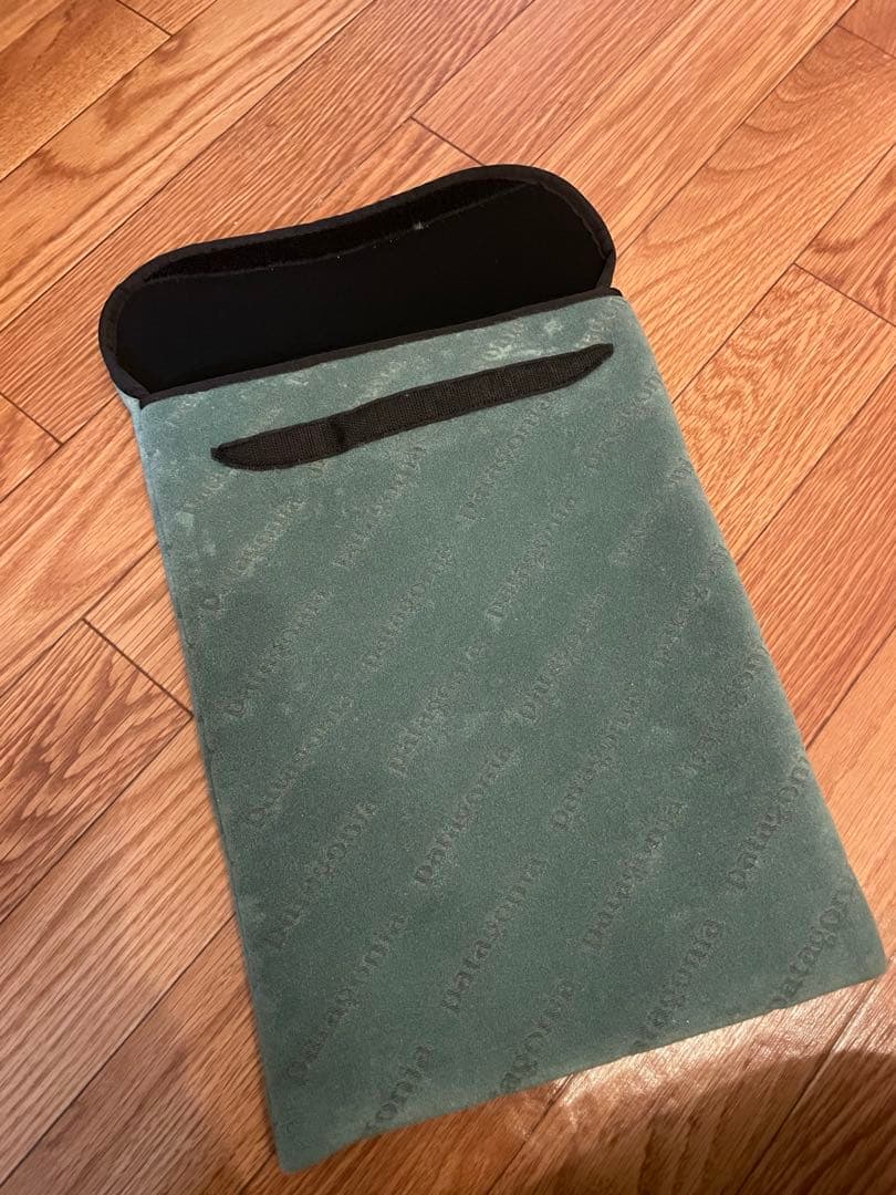 Patagonia パタゴニア ユーレックス アップサイクル カバー pcケース