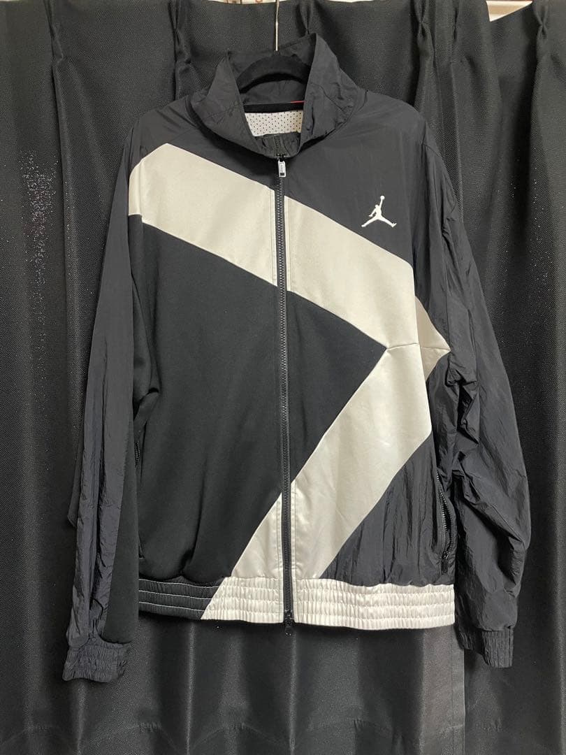 AIR JORDAN ナイロンセットアップ L - メルカリ
