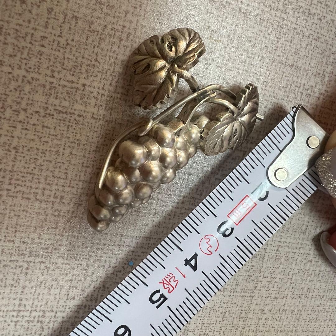 箸置き アンティーク シルバー 純銀製 ぶどう 大丸刻印 木箱付 32.1ｇ