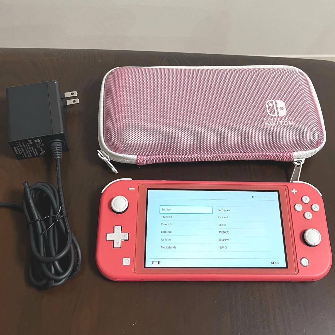 Nintendo Switch Lite コーラル　充電器　ケース　セット Nintendo Switch Lite コーラル(充電器・ケース付き)