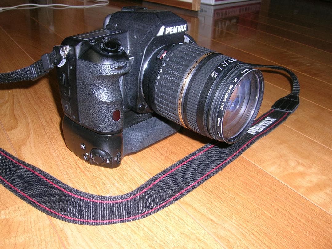 PENTAX K-3 TAMRON18-200 mm バッテリーグリップ - メルカリ