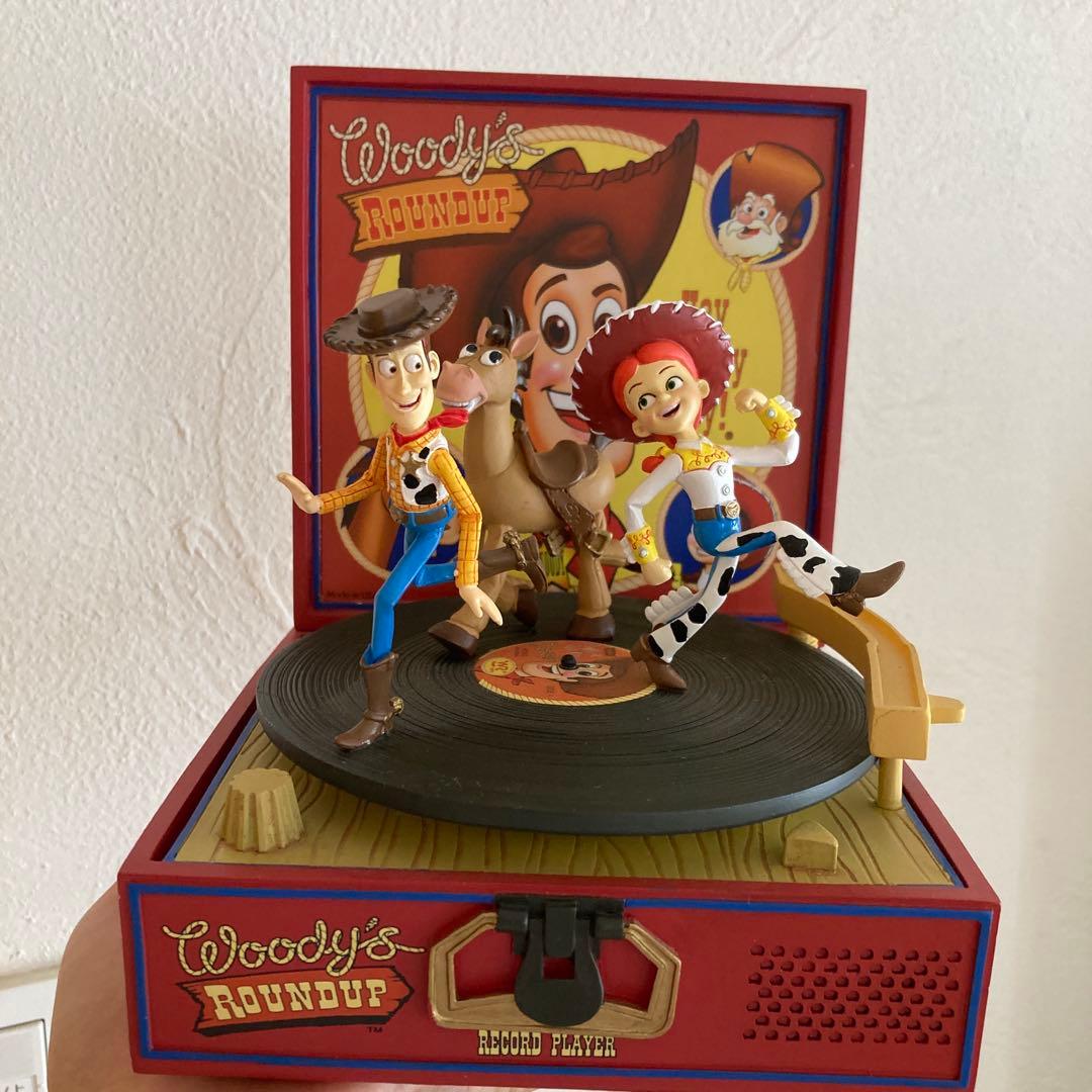 トイストーリーストーリーコレクション アクセサリー入れ ウッディの