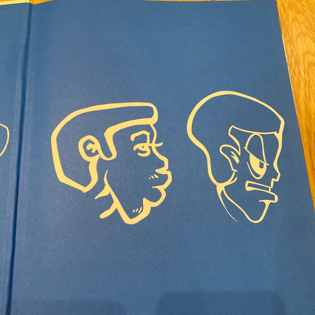 MASCOTS & MUGS Subway Graffiti